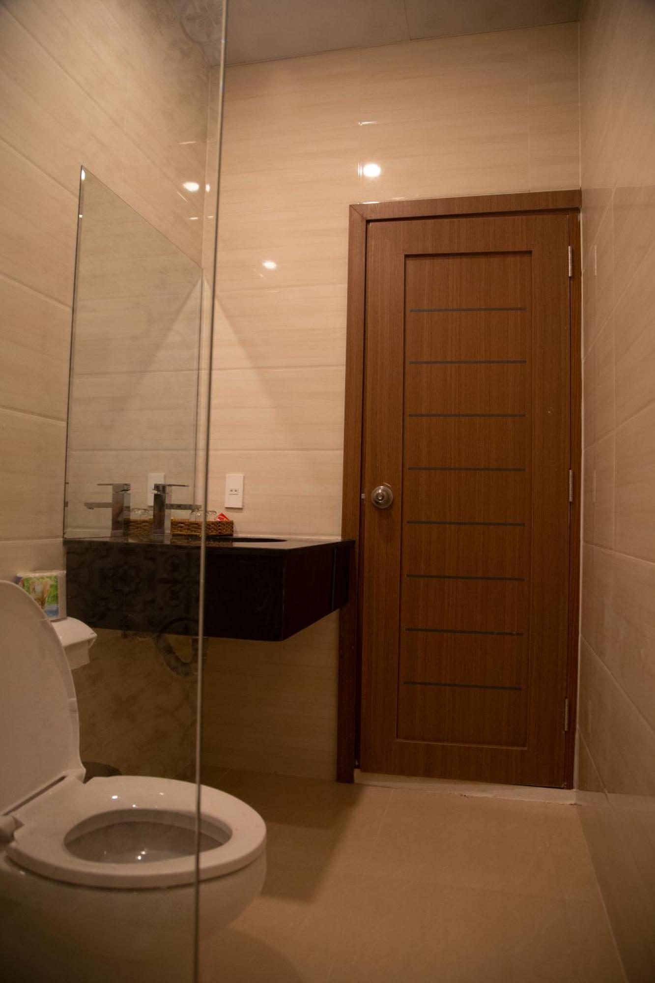 Baka Hotel - Khach San Tuy Hòa Zewnętrze zdjęcie